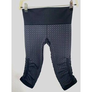 Lululemon Coal Geo Soul In The Flow Crop Il Leggings